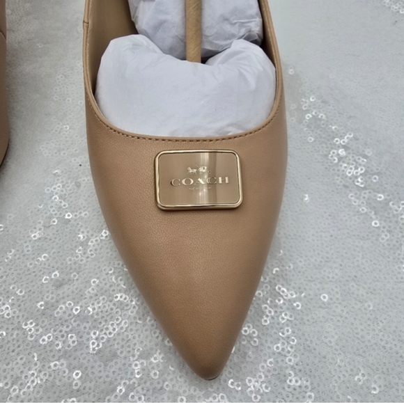 Coach Jillian Low Heel Classic Slingback Neutral Closed Toe Women's Sz 9 - Picture 4 of 12